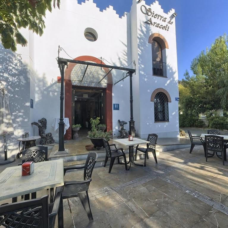 Hotel Sierra De Araceli 2*
